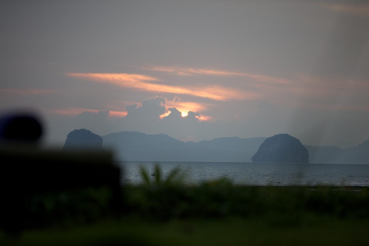 The Elements Krabi Resort - Sha Plus Клонг-Муанг-Бич Экстерьер фото